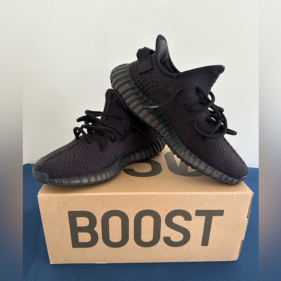 adidas Other - YZY 350 V2